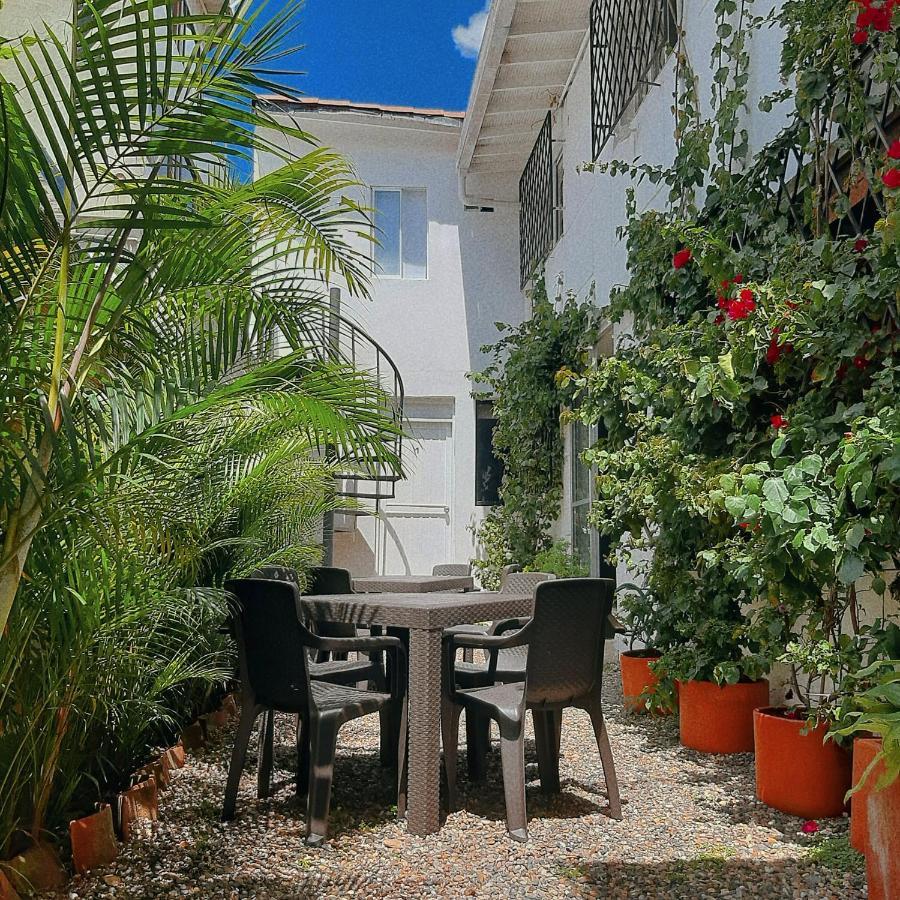 Cloud9 Hostel Medellin Exterior photo