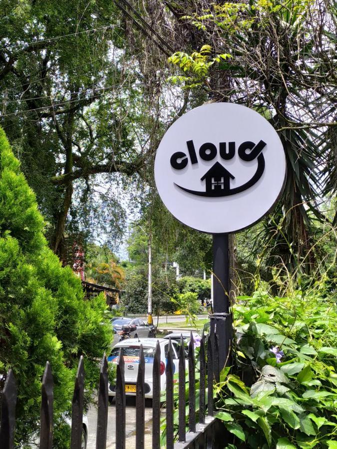 Cloud9 Hostel Medellin Exterior photo