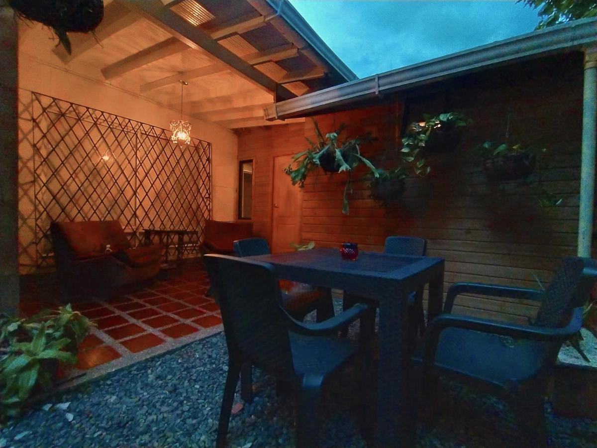 Cloud9 Hostel Medellin Exterior photo